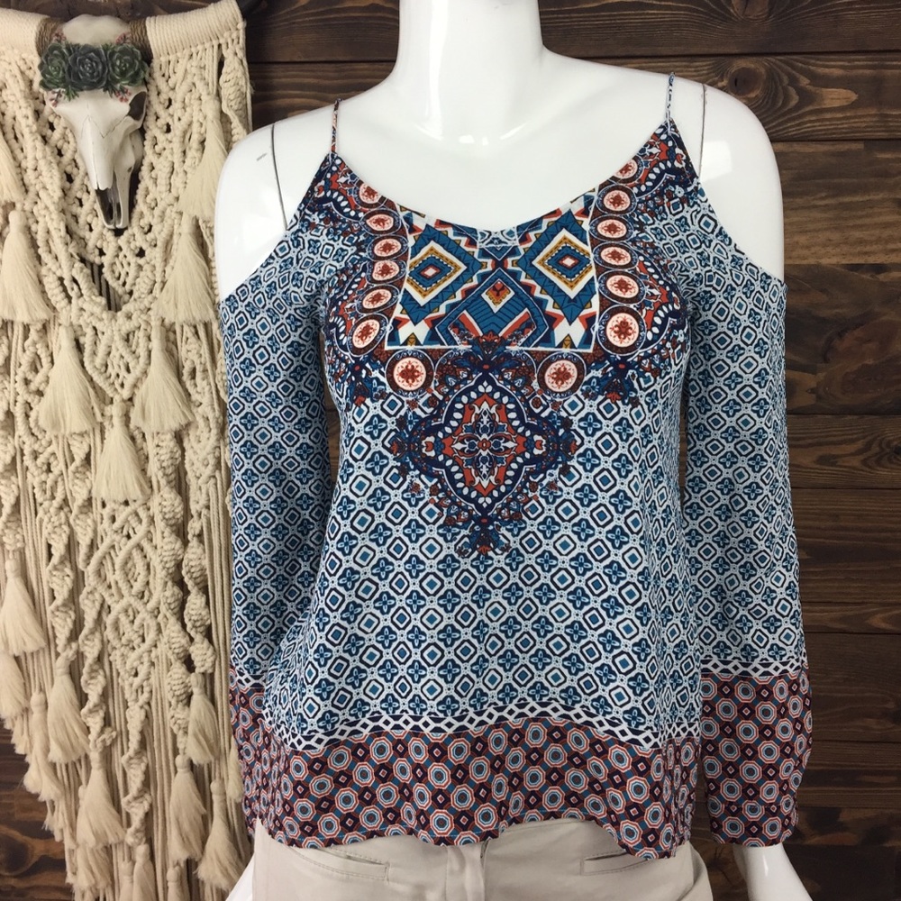 Sweet Wanderer | Boho‎ Cold Shoulder Blouse